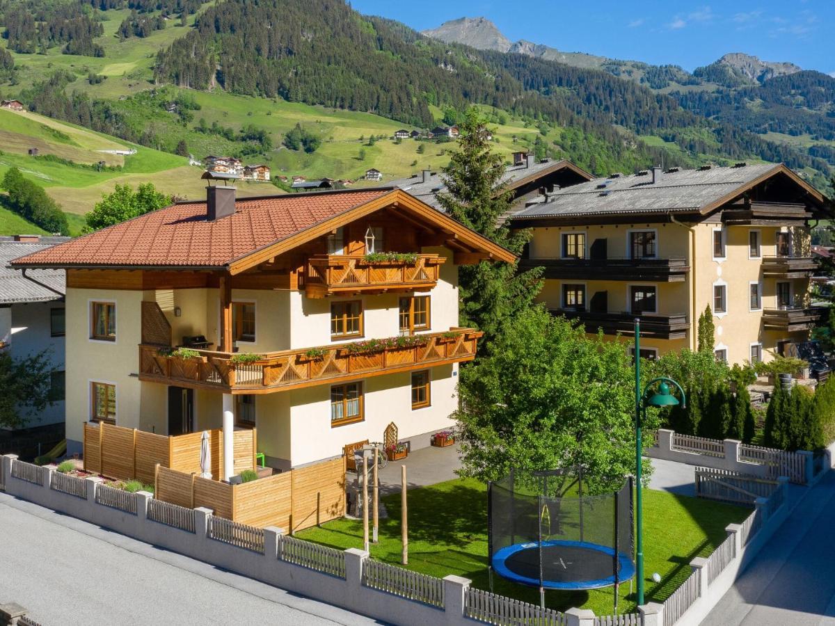 Spacious Apartment In Grossarl With Garden Экстерьер фото